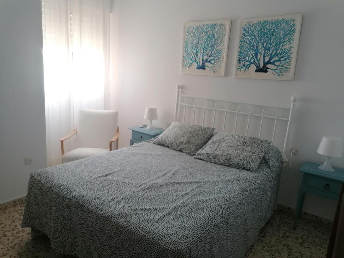 Piso Familiar Con Piscina Y Aparcamiento En Torre Del Mar - Edificio Ronda Iアパートメント エクステリア 写真